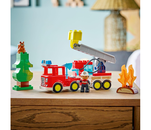 LEGO DUPLO 10473 Wóz strażacki z wężem i strażakiem - 1473395 - zdjęcie 6